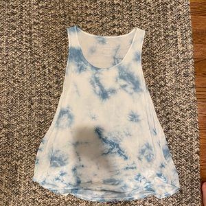 blue and white American Eagle tie-dye tank